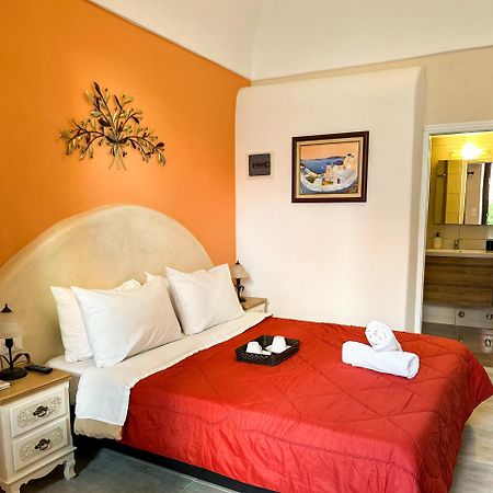 Pansion Zaharoula Hotel Fira  Eksteriør billede