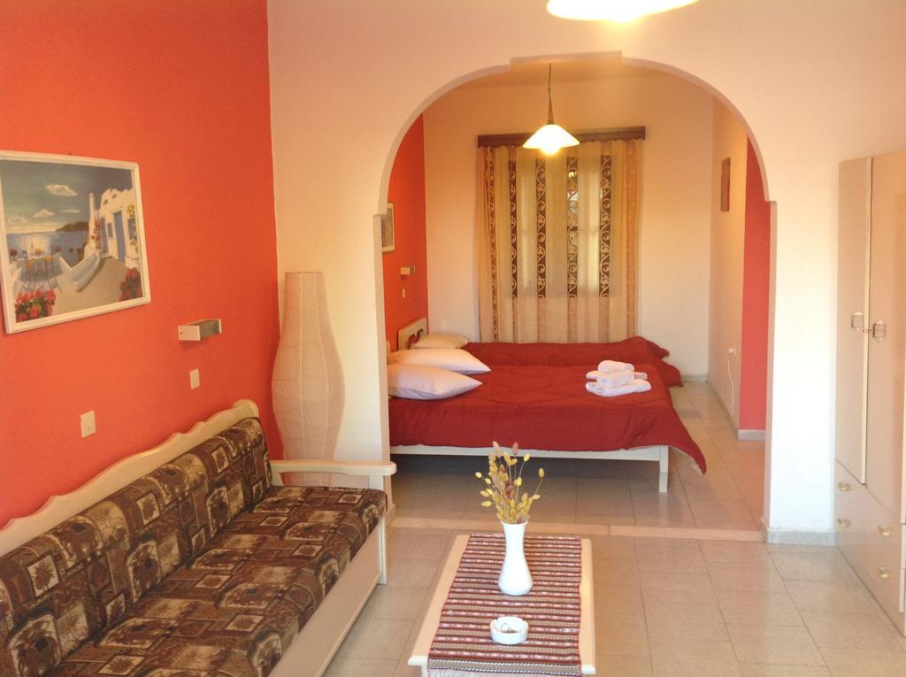 Pansion Zaharoula Hotel Fira  Eksteriør billede