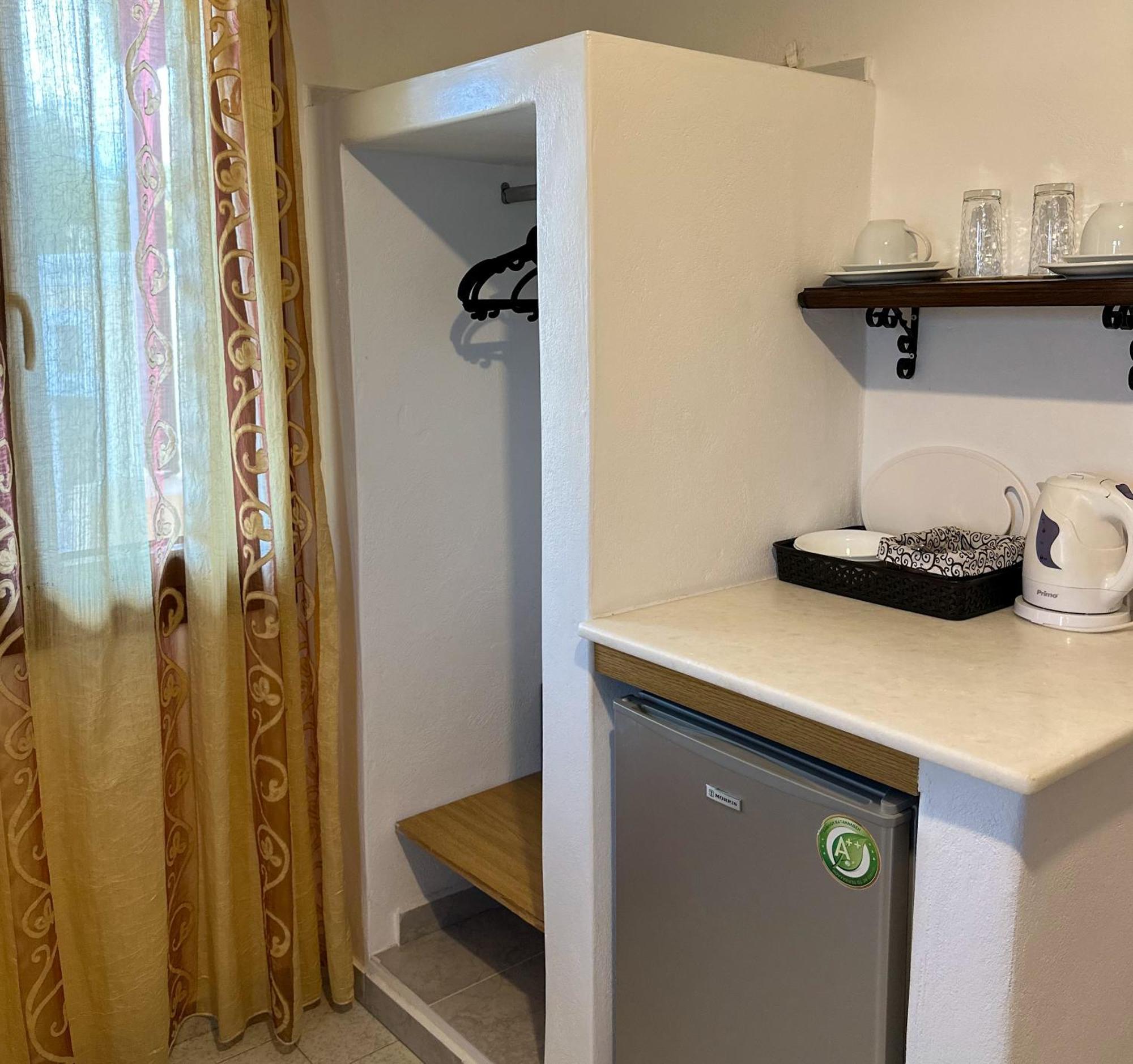 Pansion Zaharoula Hotel Fira  Eksteriør billede