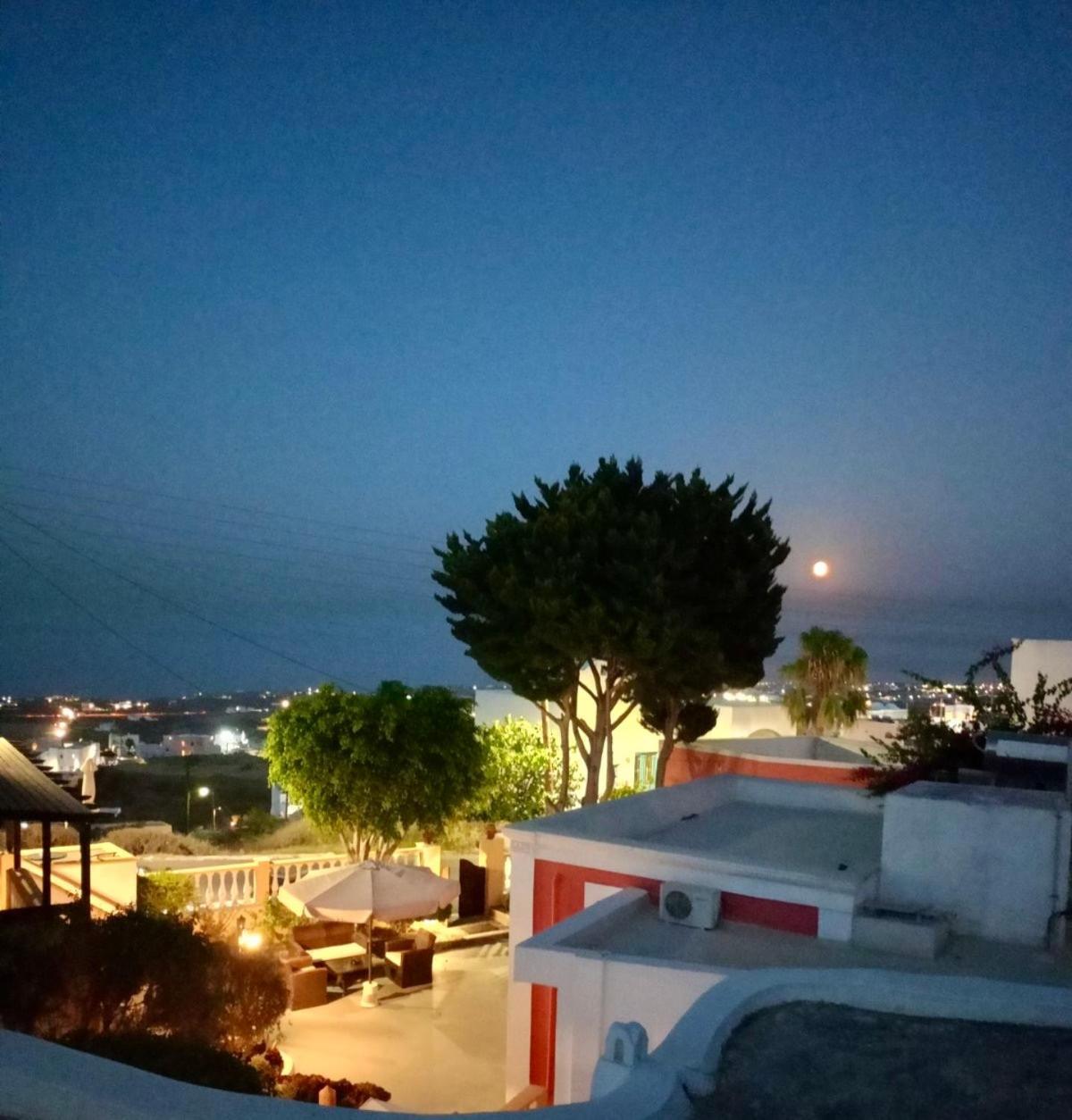 Pansion Zaharoula Hotel Fira  Eksteriør billede
