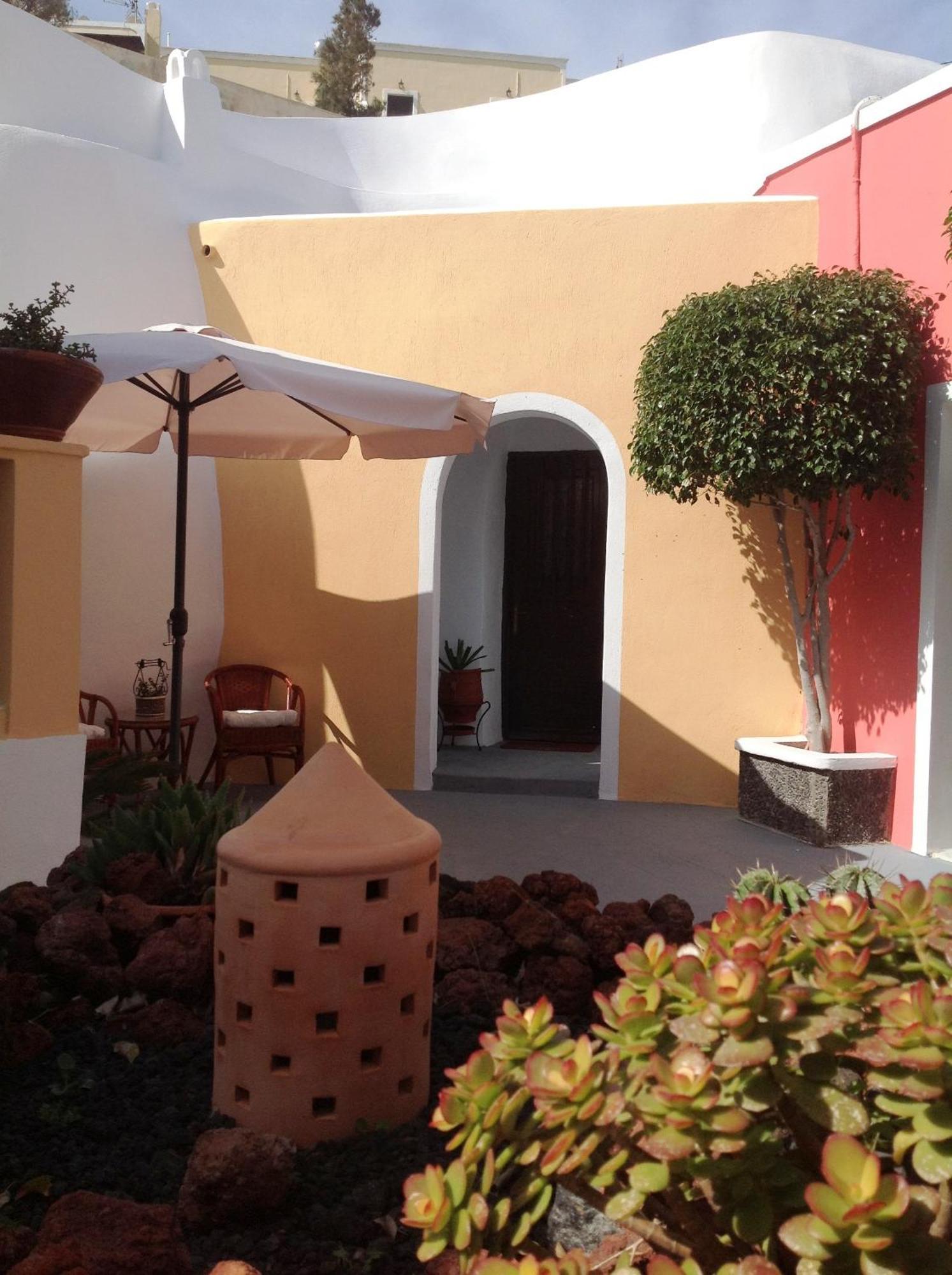 Pansion Zaharoula Hotel Fira  Eksteriør billede