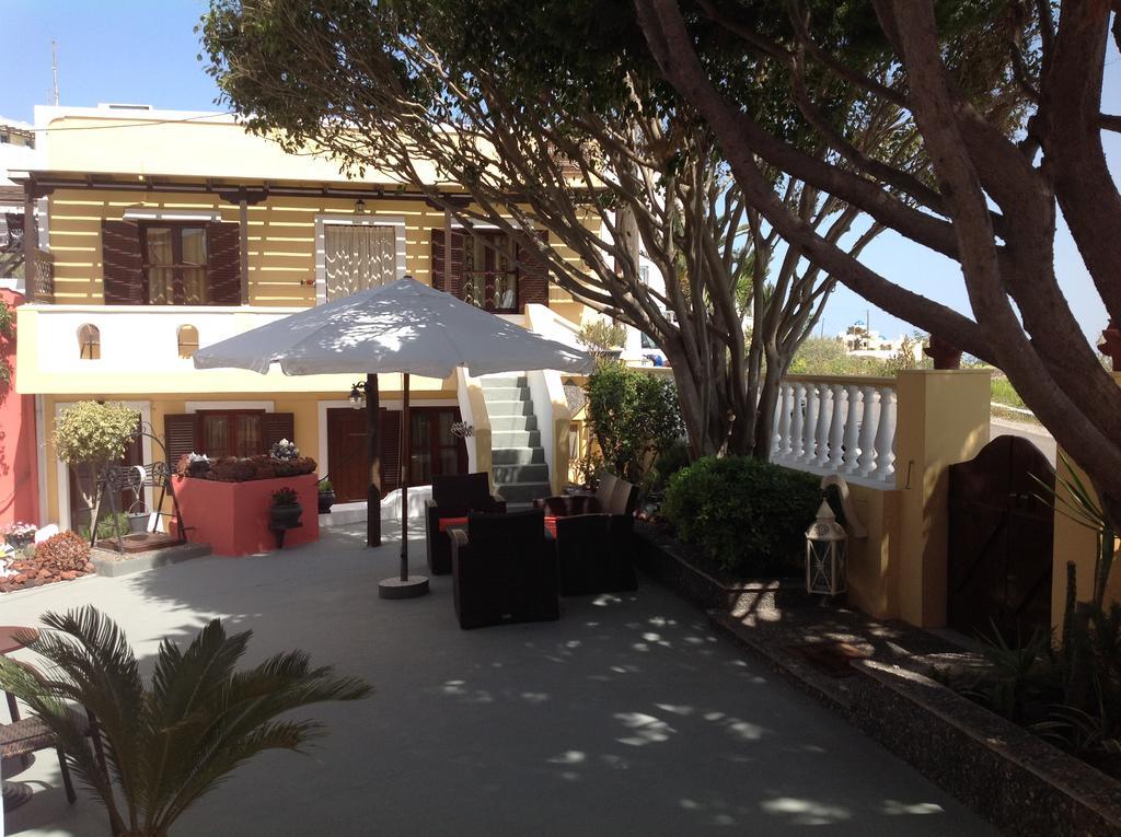 Pansion Zaharoula Hotel Fira  Eksteriør billede