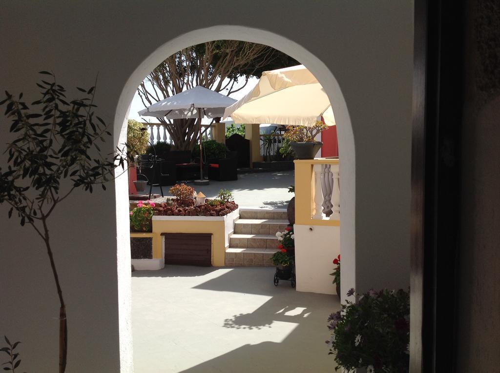 Pansion Zaharoula Hotel Fira  Eksteriør billede