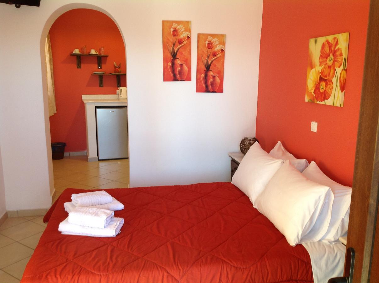 Pansion Zaharoula Hotel Fira  Eksteriør billede